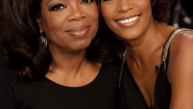 Oprah Winfrey Unveils Hidden Story from Whitney Houston’s Last Show
